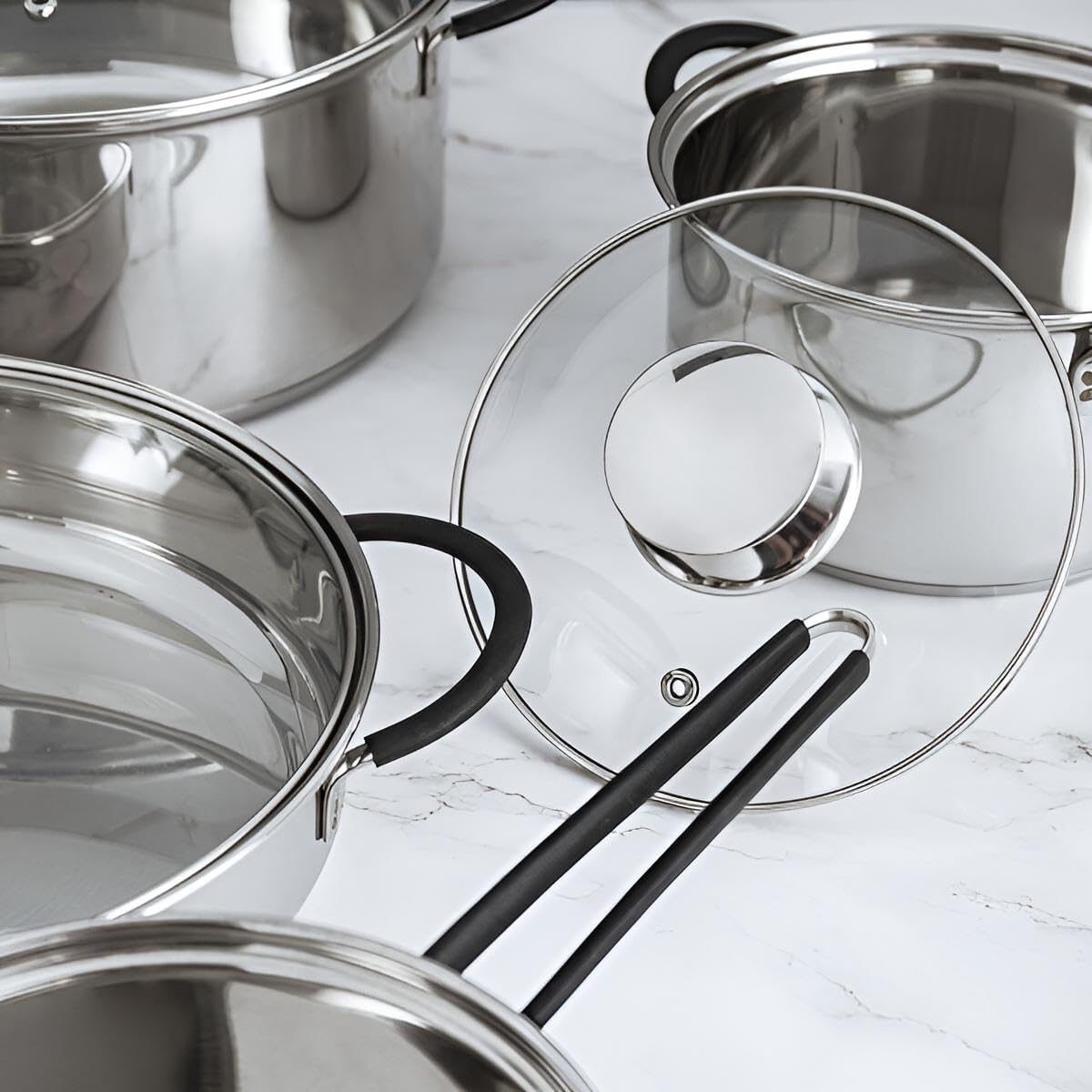 Premium Topfset induktionsgeeignet 4-teilig mit Deckel | Hochglanz-Töpfe für Induktion, Glaskeramik, Gas, Elektro | Kasserolle mit hohem Rand | Topf Set aus spülmaschinenfestem Edelstahl