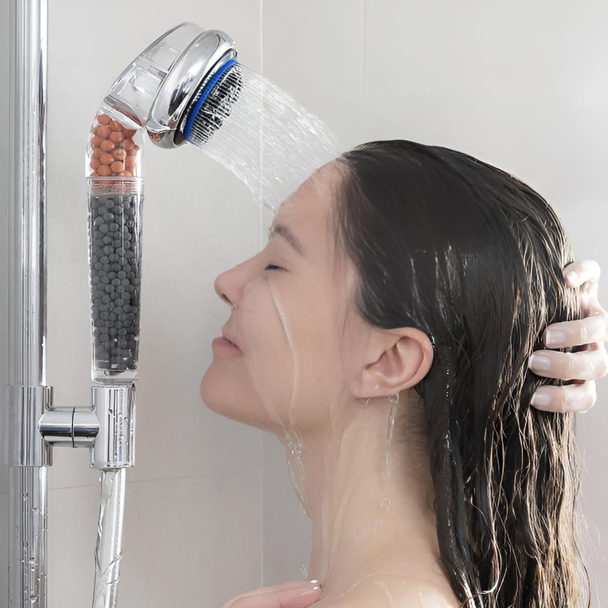 Duschkopf mit Mineralperlen | Duschbrause mit Mineralsteinen | Mineralien Germanium & Turmalin | Kopfbrause mit Mineralkugeln | 65% weniger Wasser verbrauchen