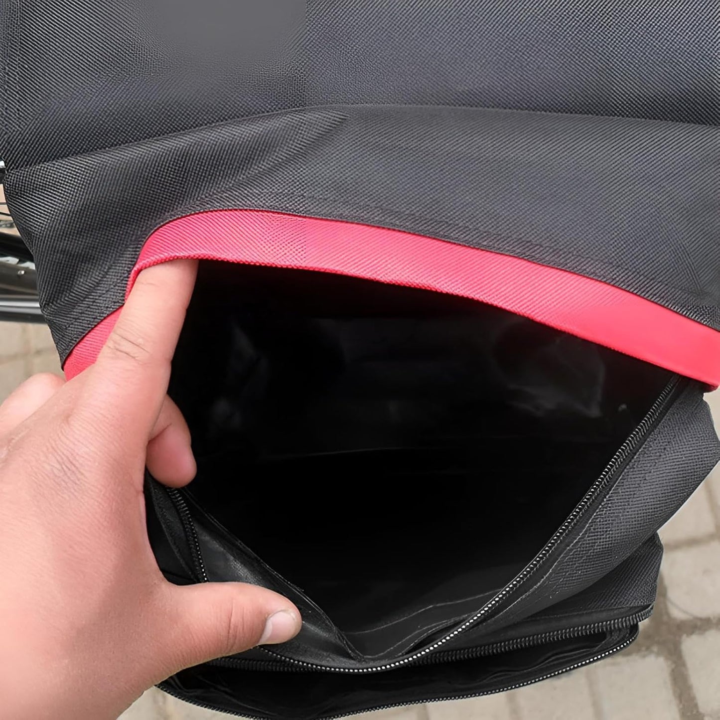 Fahrradtasche Gepäckträger wasserdicht für E-Bike & konventionelle Modelle | Gepäckträgertasche Fahrrad wasserfest | Fahrradrucksack reflektierend (Rote Streifen)